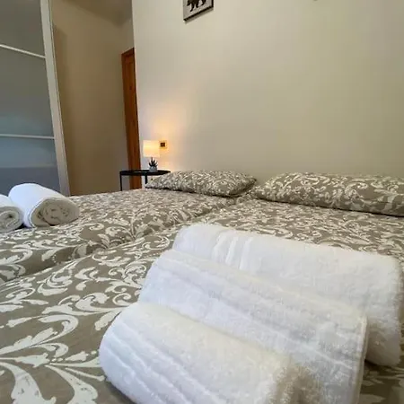 Monte Amaro Con Camino, Terrazzo E Giardino アパート *